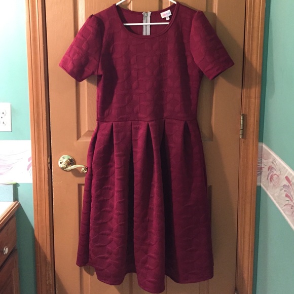 Lularoe Amelia
