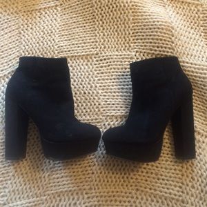 Playform boots (booties)