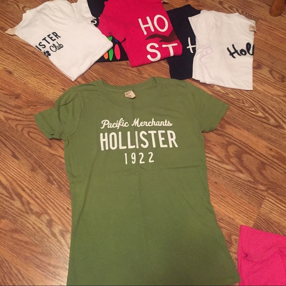Hollister Graphic T-shirt