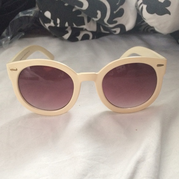 Urban outfitters sunglasses