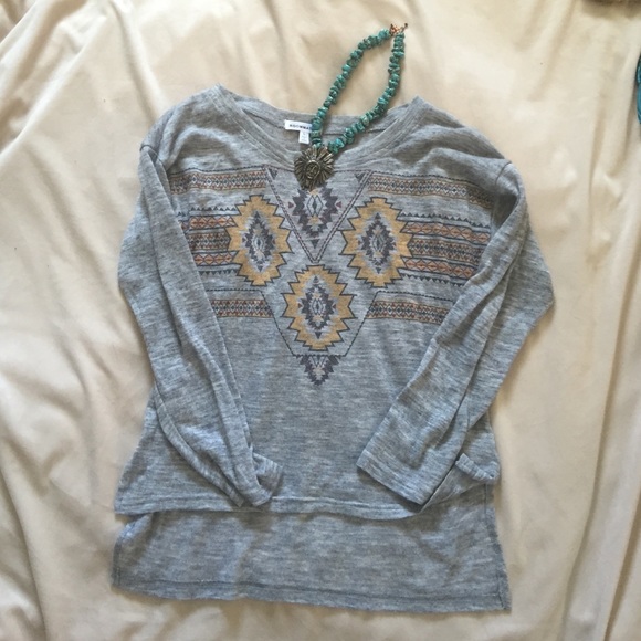 Tribal Aztec top large - Picture 1 of 2