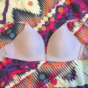 Victoria's Secret lavender t-shirt bra 34 b