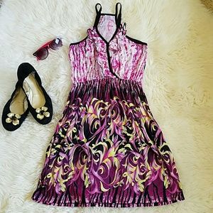 // Beautiful vibrant summer dress //