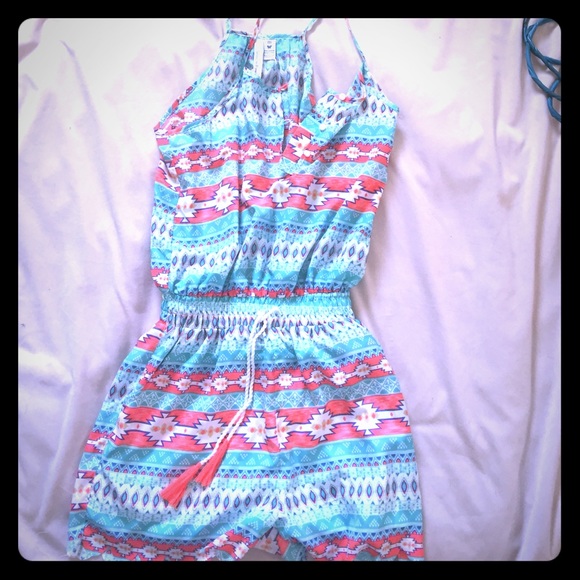 Tribal Aztec romper with tassels - Picture 1 of 4