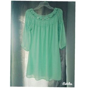 Cute mint dress!