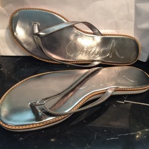 Like new coach silver flip flops