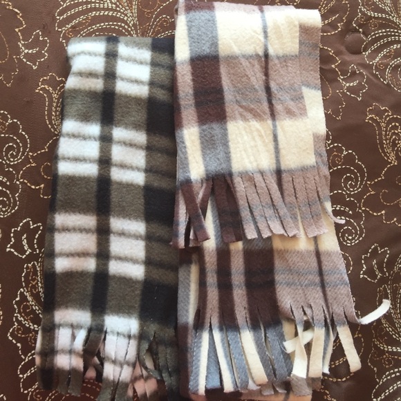 Soft warm scarfs