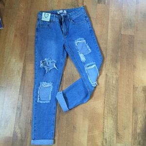 Ripped Boyfriend jeans!