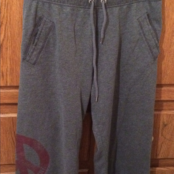 PINK Capri sweats - Picture 2 of 2