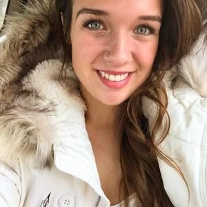 Meet your Posher, Stephanie