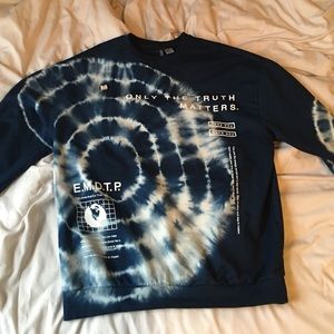 H&M Blue Dye Crew Neck