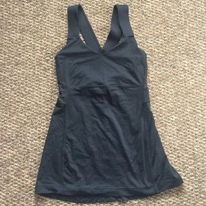 Lululemon top