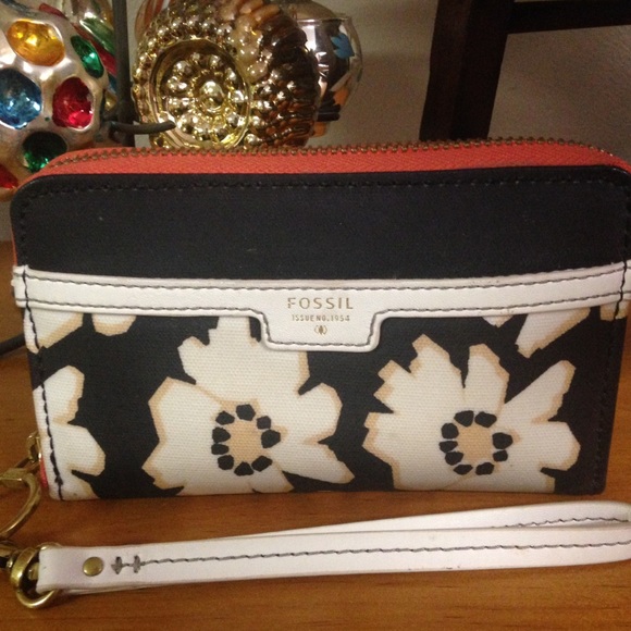 Fossil Wallet
