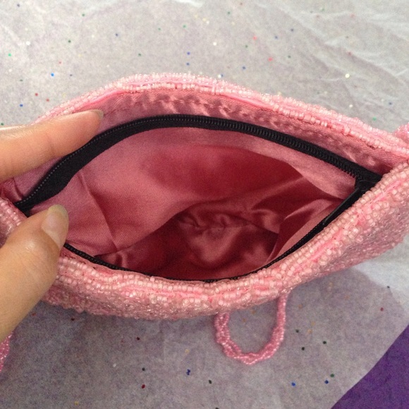 🎉HP🎉 Beaded and sequined bag - Picture 3 of 4