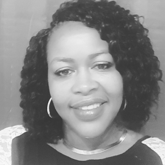 Meet your Posher, Tracey - Picture 2 of 2