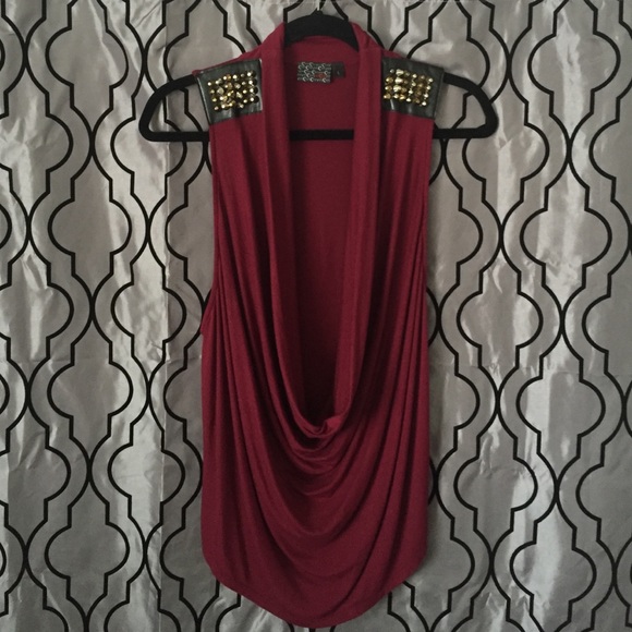 Tops - ❣FINAL SALE❣Burgundy Open Top w/ Stud Details