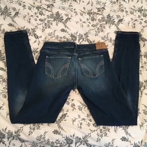 Hollister Super Skinny Jeans