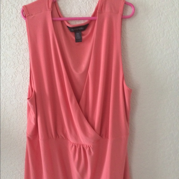 Salmon pink tank