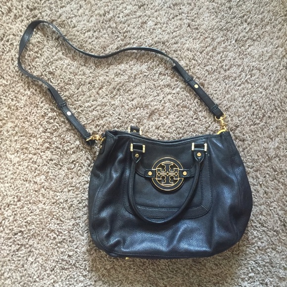 Tory Burch Amanda Leather Shoulder Bag