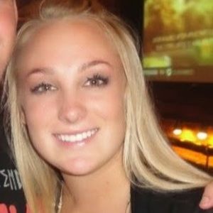 Meet your Posher, Kendra