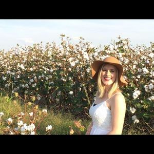 Meet your Posher, Madison