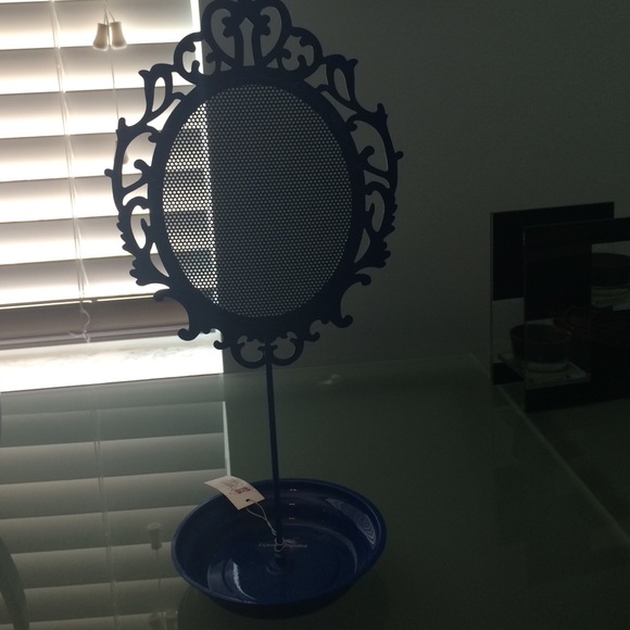 Earring/ jewelry holder