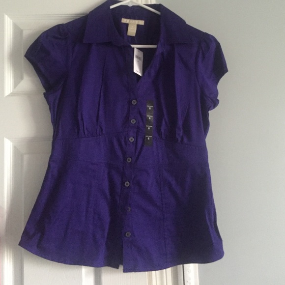 Banana Republic button up shirt with fitted waist
