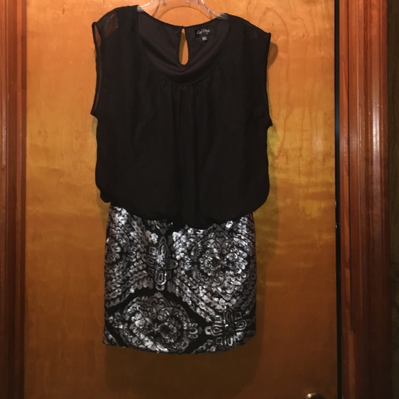 Dresses & Skirts - Black party dress - MUST GO!