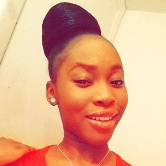 Meet your Posher, Carina