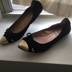 Vince Camuto black suede and gold flats