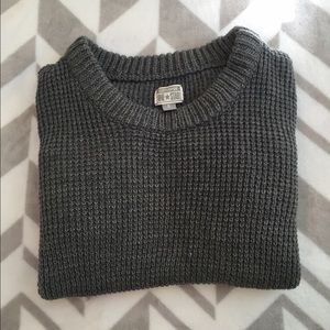 Converse pull over sweater