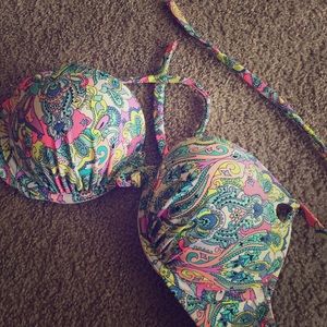 Victoria's Secret bomb shell bathing suit top