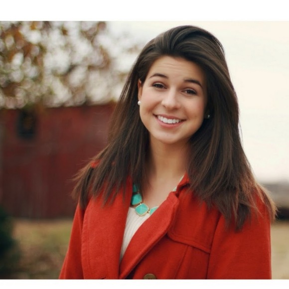 Meet your Posher, Taylor