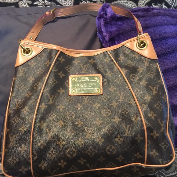 Lv monogrammed purse