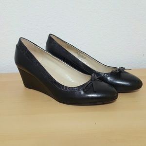 Naturalizer Black Wedges
