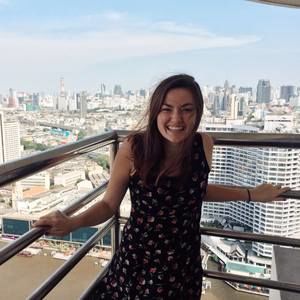 Meet your Posher, Emily