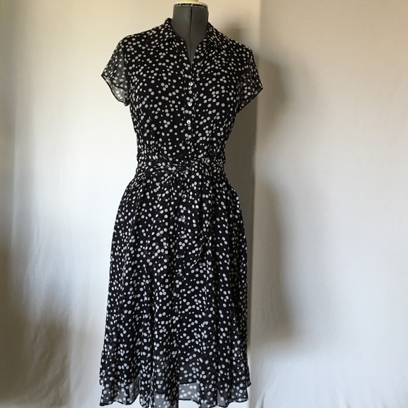 Jones New York Dresses & Skirts - Jones New York gorgeous  dress Size 8