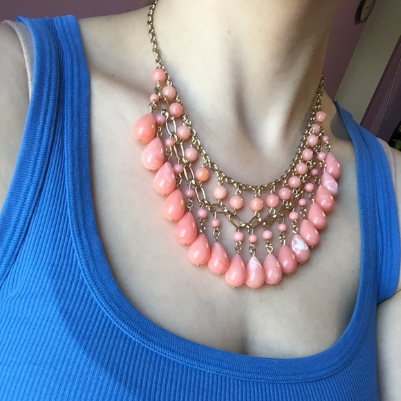 Statement Necklace - Picture 1 of 3