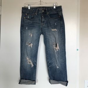 American eagle boyfriend jeans capris distressed