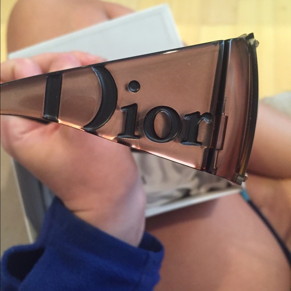 Dior sunglasses - Picture 2 of 4