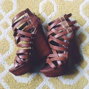 Size 8 Tall Brown Wedges