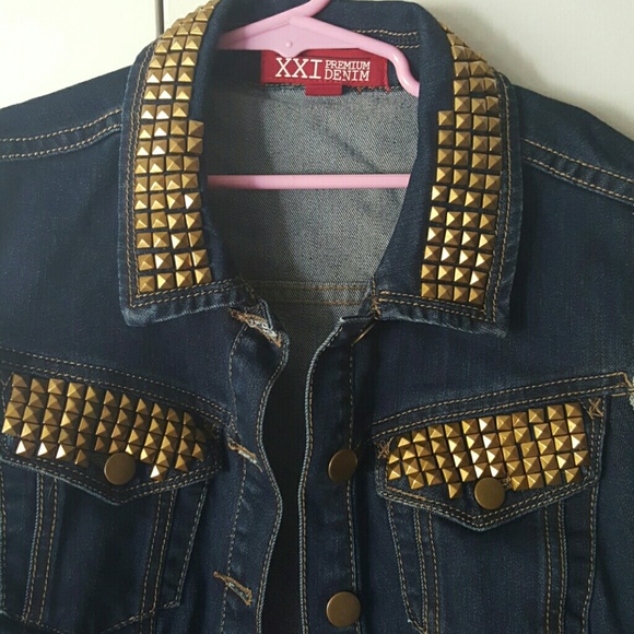 Vest - Picture 2 of 3