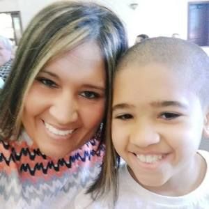 Meet your Posher, Leslie