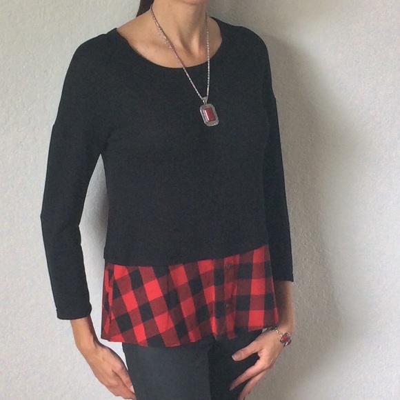 Black Top w/Plaid Layer Bottom - Picture 2 of 3