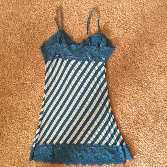 striped tank - Picture 2 of 4