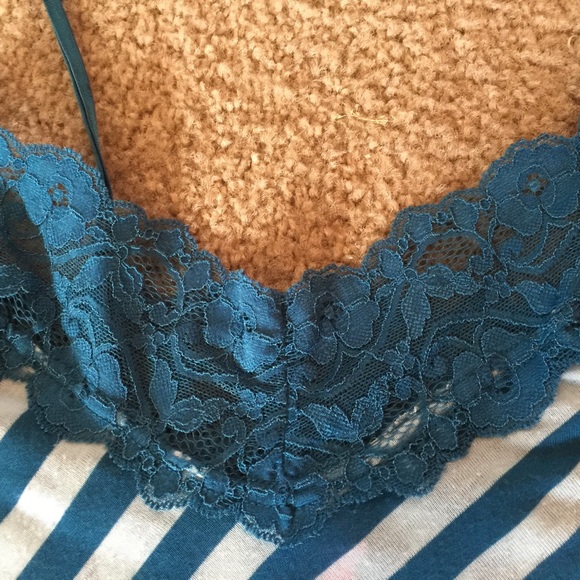 striped tank - Picture 3 of 4