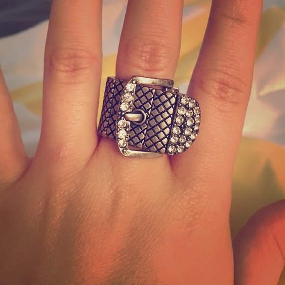 Buckle ring