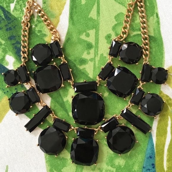 Francesca's | Black Bauble Statement Necklace - Picture 2 of 4