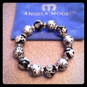 Angela Moore plaza nights classic bracelet