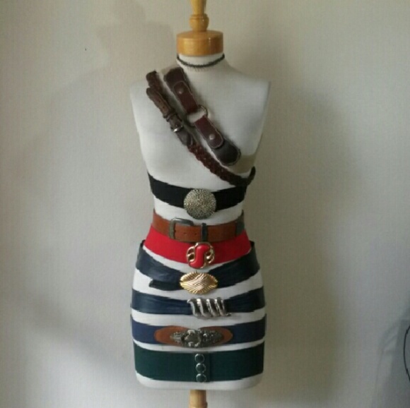 BUNDLE OF BELTS